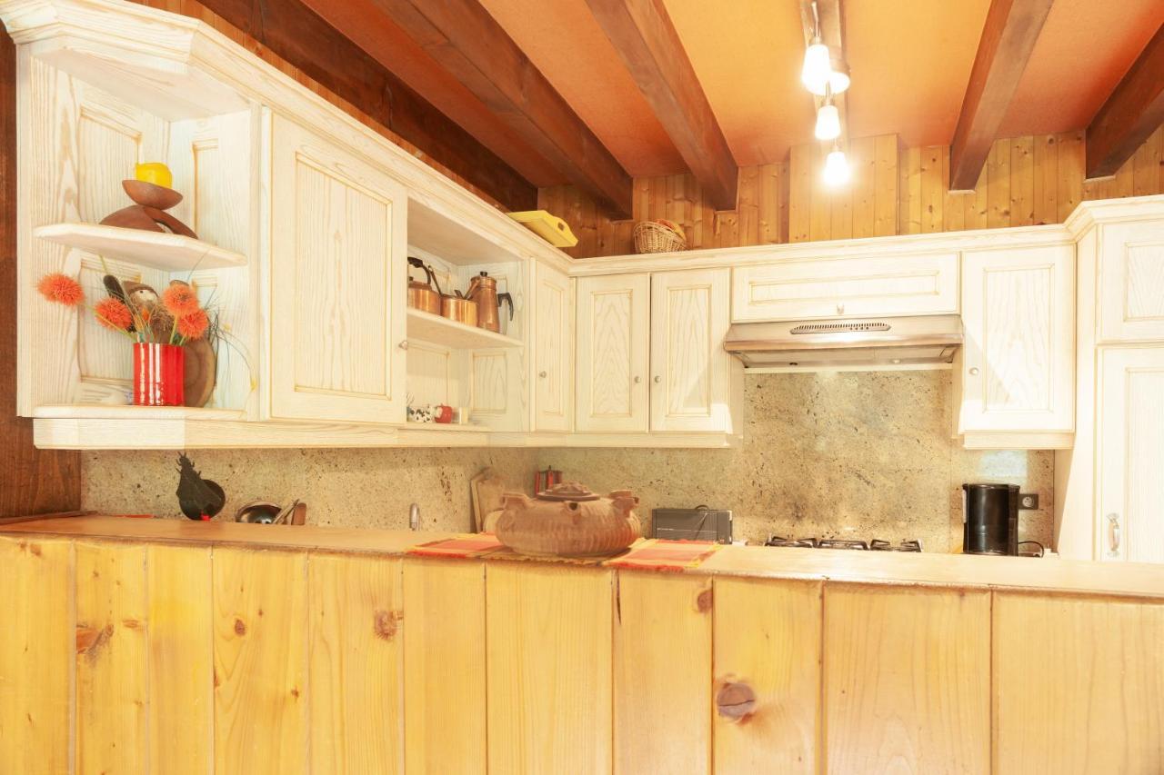 Grand Appartement Proche Gd Bornand Glieres-Val-de-Borne Exterior foto