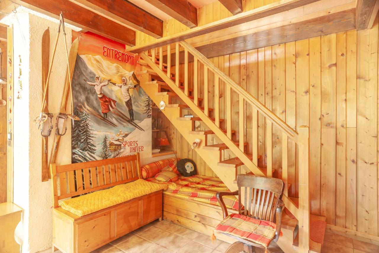 Grand Appartement Proche Gd Bornand Glieres-Val-de-Borne Exterior foto